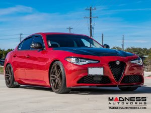 Alfa Romeo Giulia Side Skirts - Carbon Fiber - Estremo